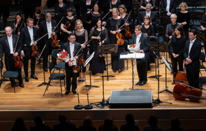 2019 IFAC HANDA AUSTRALIAN SINING COMPETITION - FINAL CONCERT, Opera Australia Orchestra conducted by Dr. Nicholas Milton AM